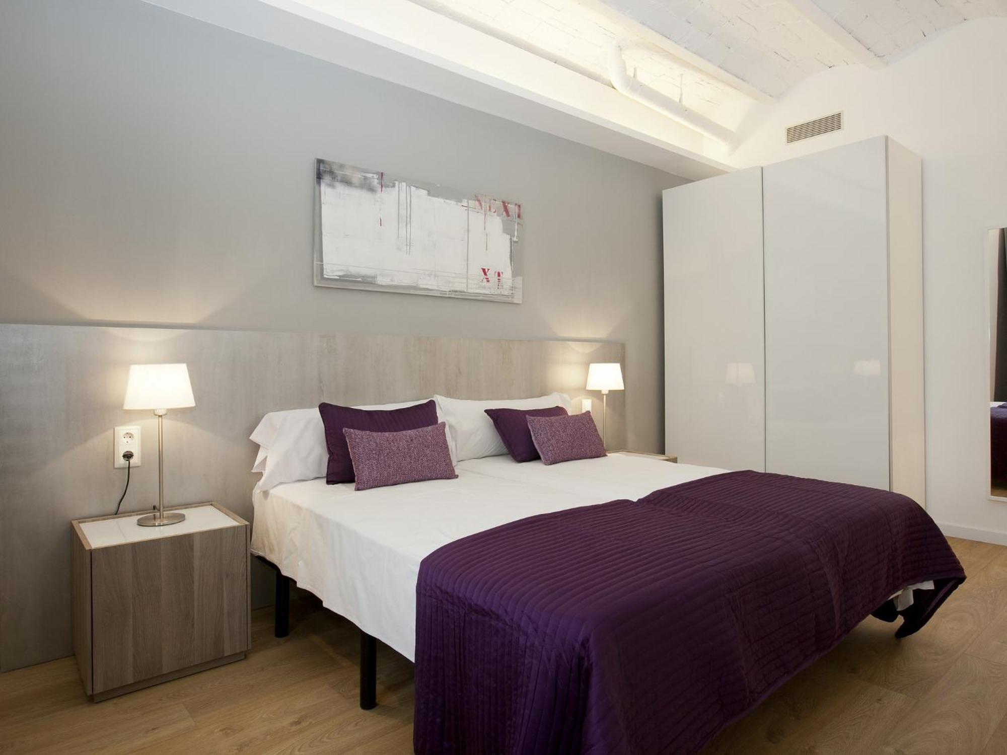 Rent Top Apartments Rambla Catalunya, Barcelona